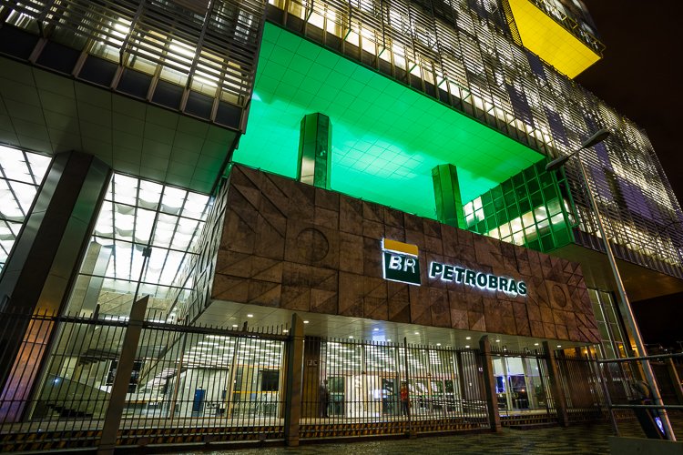 Petrobras (PETR4) Aprova R$ 9,03 Bi em JCP: Calendário e Retorno Histórico